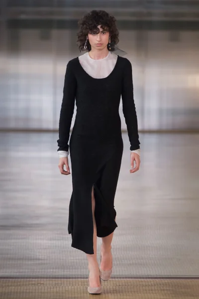 Look 35